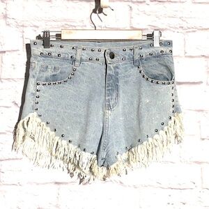 Darling Fringe Studded Denim Shorts NWOT 15” waist FREE a gift included 🔹